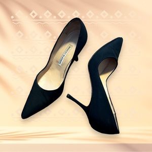 SOLD Manolo Blahnik BB 38.5 Satin Black Stiletto Pumps
